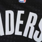 2425 NBA  Portland Trail Blazers 00#HENDERSON - Image 9