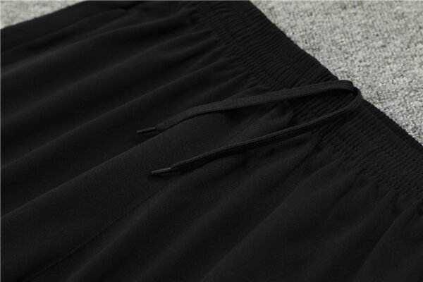 2425 Paris Saint-Germain F.C. black Training suit set Player version - Imagem 3