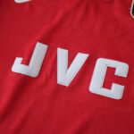 9697 Arsenal F.C. home retro Kids kit - Image 6