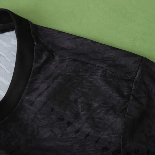 24-25  Portugal Black Special Edition Player version – Image 8