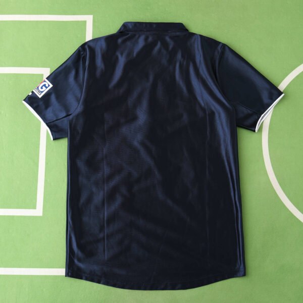 2001 season Paris Saint-Germain F.C. home retro Fan version - Imagem 16