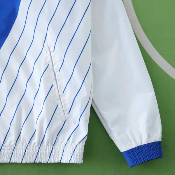 2425 Liverpool F.C. Wear on both sides windbreaker - Billede 4