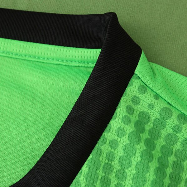 2526 season Portugal goalkeeper Fan version - Imagem 4