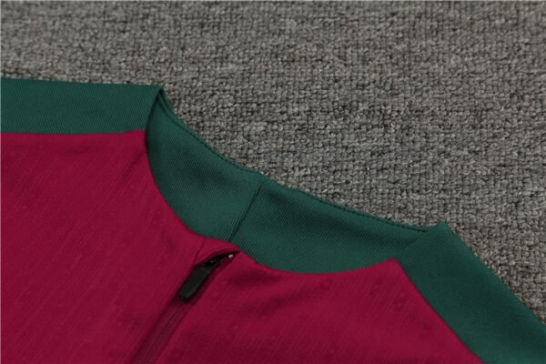 2425 Paris Saint-Germain F.C. red  Training suit set Player version - Imagem 14