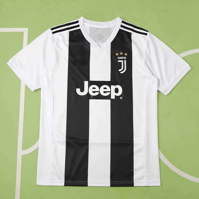 9e7bcb074f 18-19 season Juventus home Fan version - Image 1