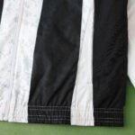 2425 Juventus F.C. Wear on both sides windbreaker - Image 7