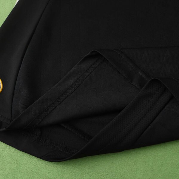 1011 season Liverpool F.C. third retro Fan version - Imagem 9