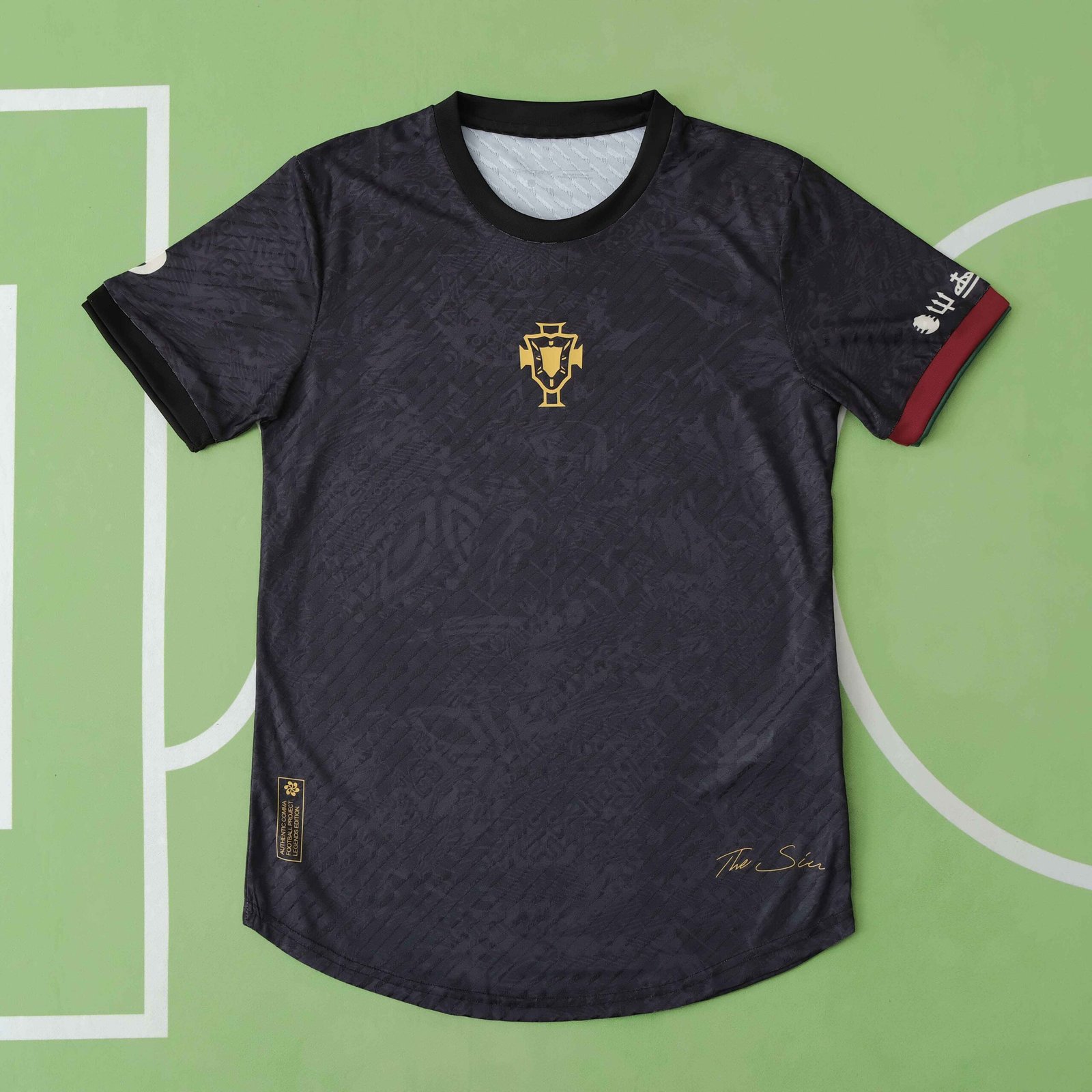 d03a965921 24-25 Portugal Black Special Edition Player version – Image 1