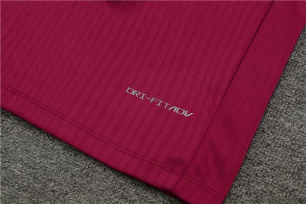 2425 Paris Saint-Germain F.C. red Training suit set Player version - Imagem 15