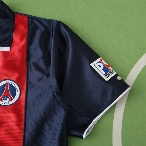 2001 season Paris Saint-Germain F.C. home retro Fan version - Imagem 7