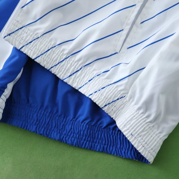 2425 Liverpool F.C. Wear on both sides windbreaker - Billede 7