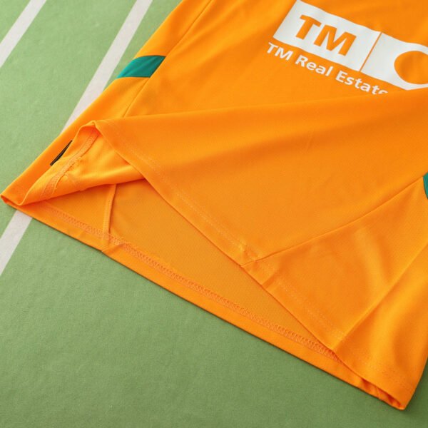 2425 season Valencia CF third Fan version - Imagen 11