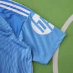 2526 season Real Madrid CF goalkeeper Fan version - Image 5