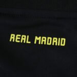 1112 Real Madrid CF goalkeeper retro Kids kit - Image 12