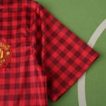 1213 season Manchester United F.C. home retro Fan version - Image 4