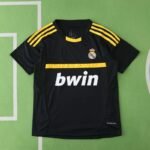 1112 Real Madrid CF goalkeeper retro Kids kit - Image 4