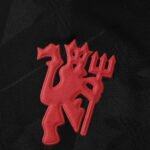 2425 Manchester United F.C. Retro collaboration style Long sleeved Fan version - Image 3