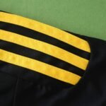 1112 Real Madrid CF goalkeeper retro Kids kit - Image 18