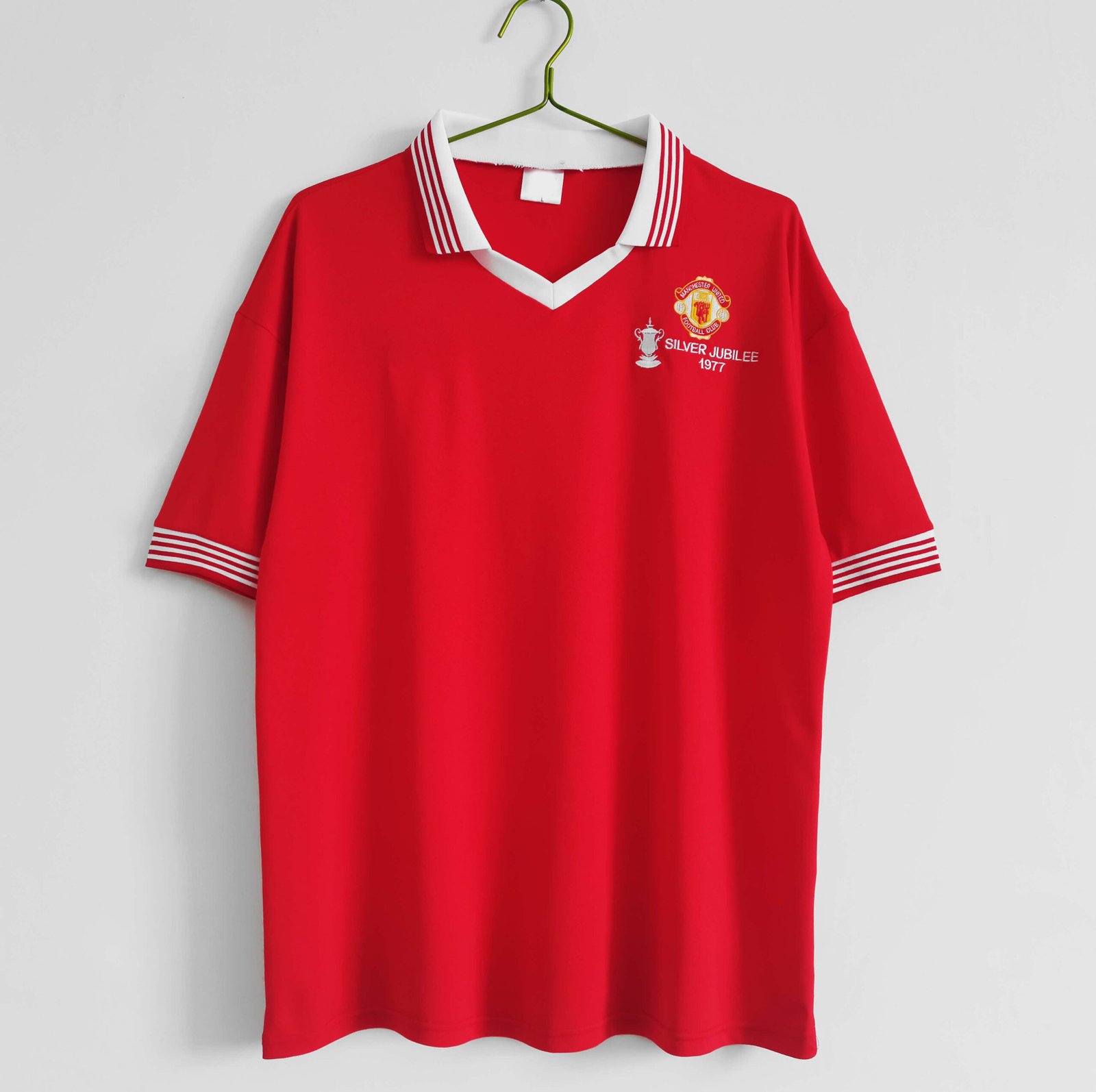 d8c477ed27 1977 Manchester United Home Season Fan version - Image 1