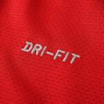 1011 season Manchester United F.C. home retro Fan version - Image 9