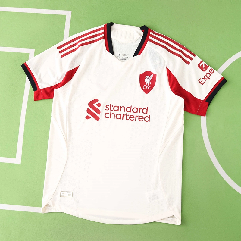 e9135e8a7a 2526 season Liverpool F.C. away Player version - Image 1