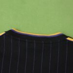 2526 season Manchester United F.C. Training shirt retro Fan version - Image 13